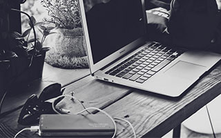 母校清华惜败！曾令旭晒AUBL观赛vlog：这种比赛还是很有必要的